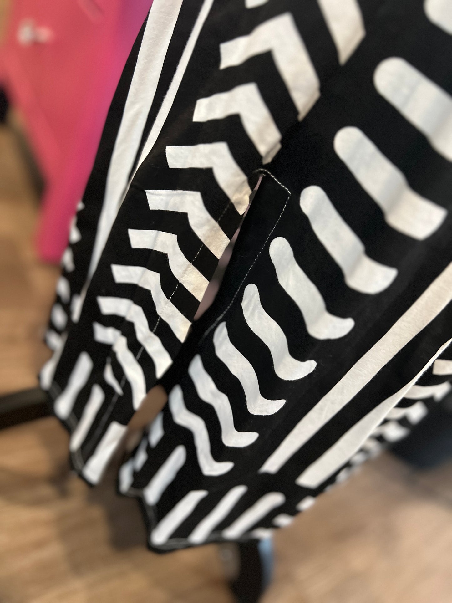 Black & White Geometric Print Maxi Dress - M