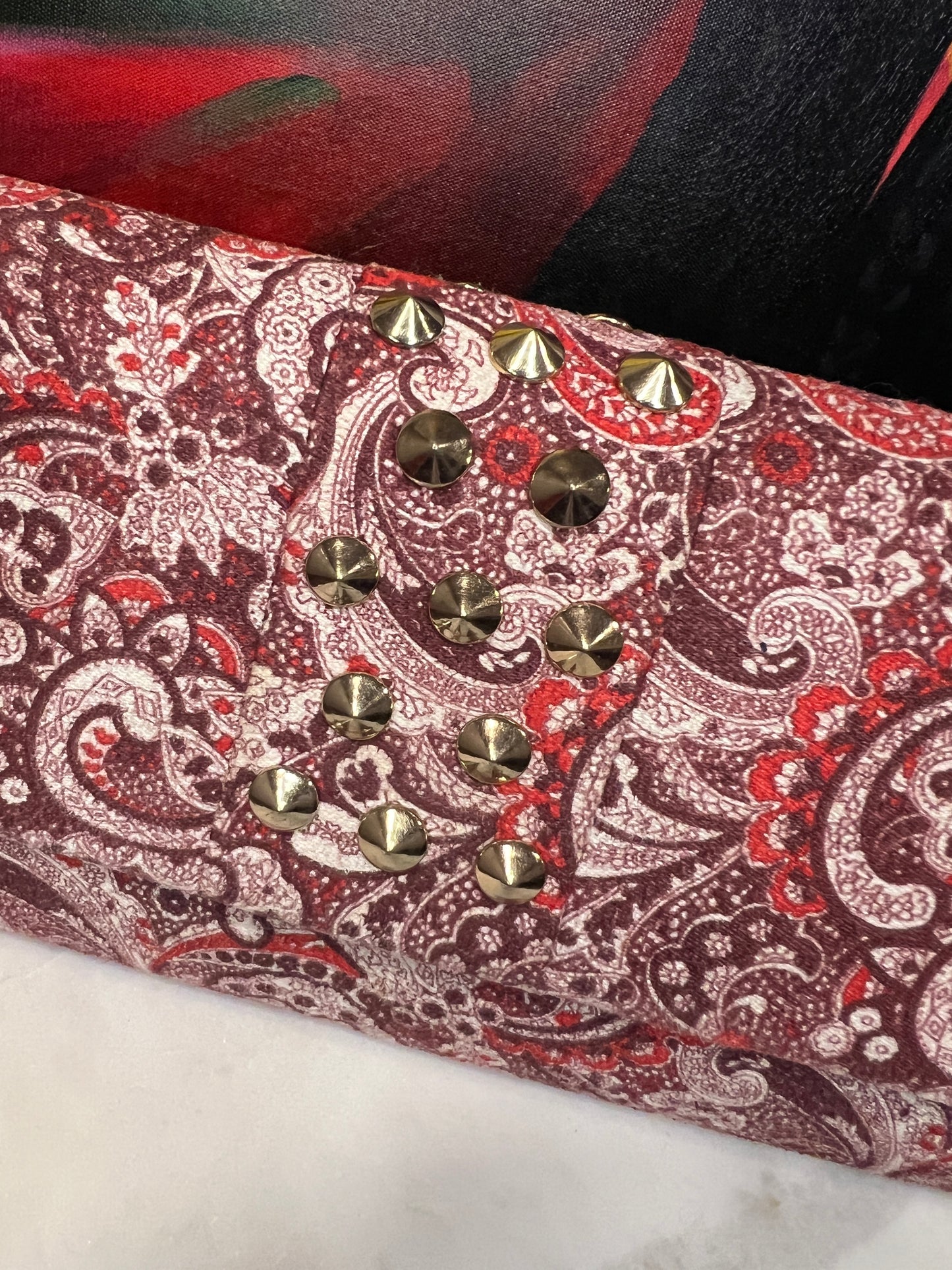 Elegant Paisley Print Clutch – Bronze Rhinestone Accent